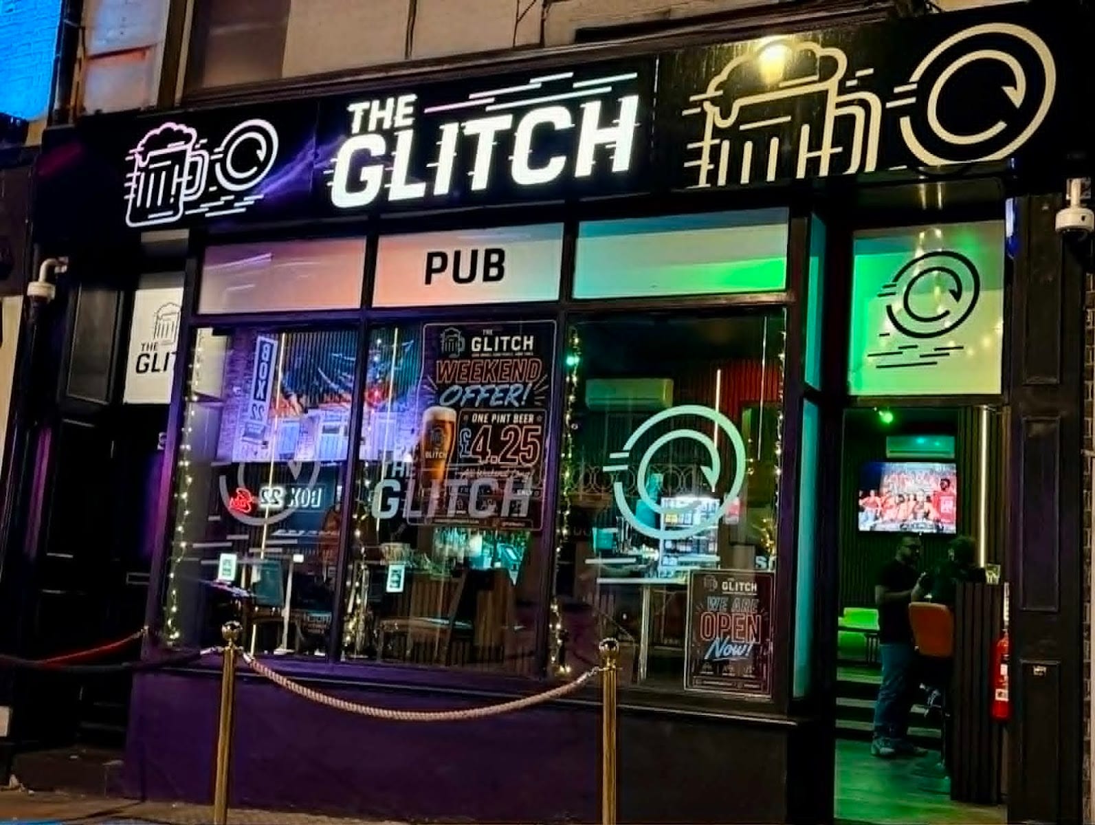 The Glitch, photo 2