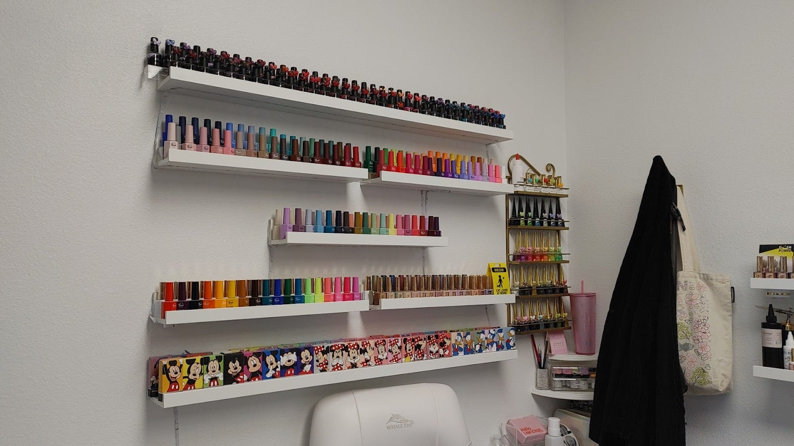 Nailsbylilywa (Nail Salon)