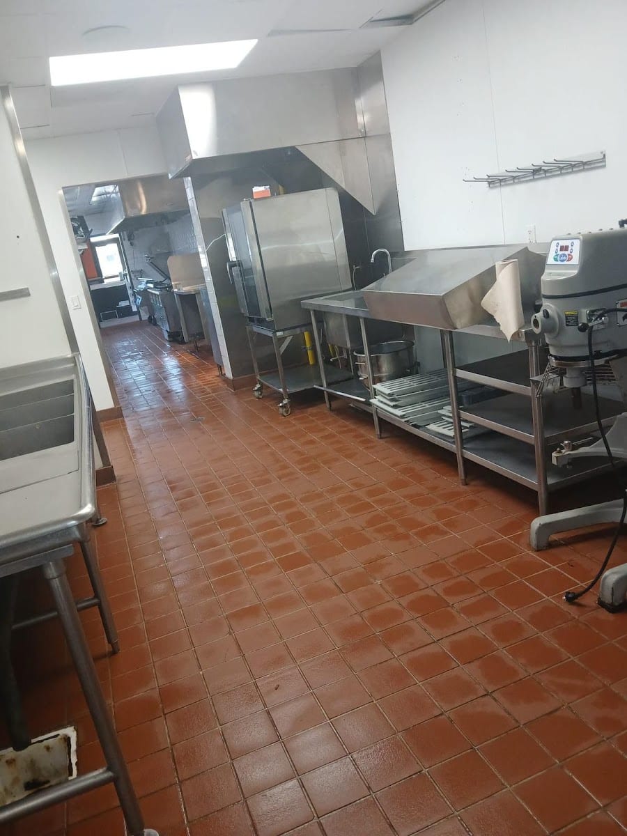 M&R Janitorial Services, photo 2
