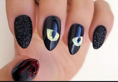 Royal Nails