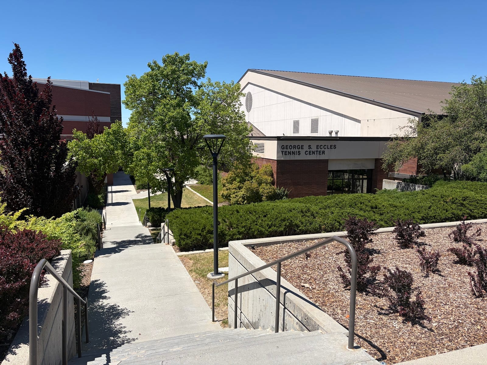 George S. Eccles Tennis Center, photo 2