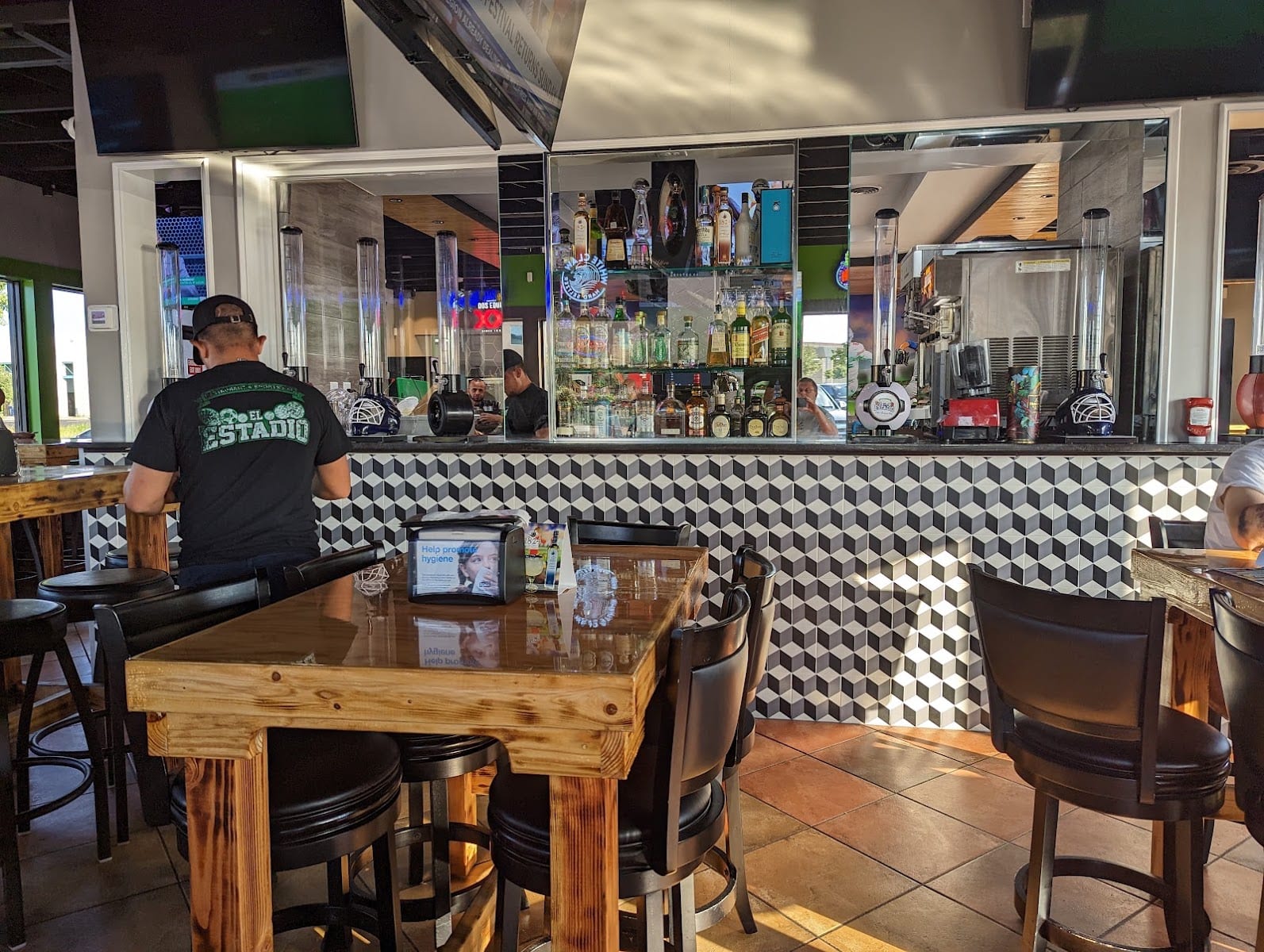 El Estadio Restaurant and Sports Bar, photo 2