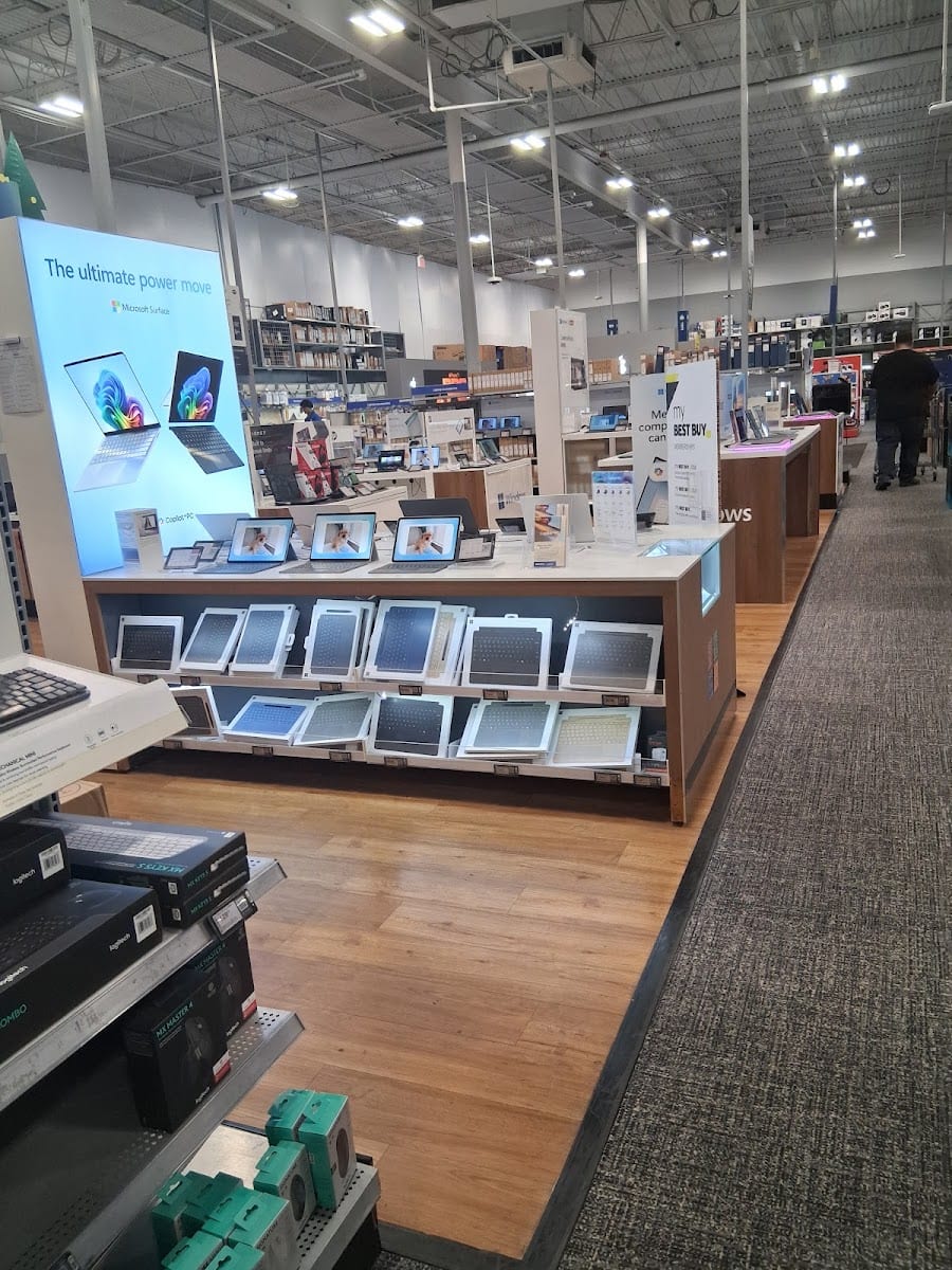 Best Buy, photo 4