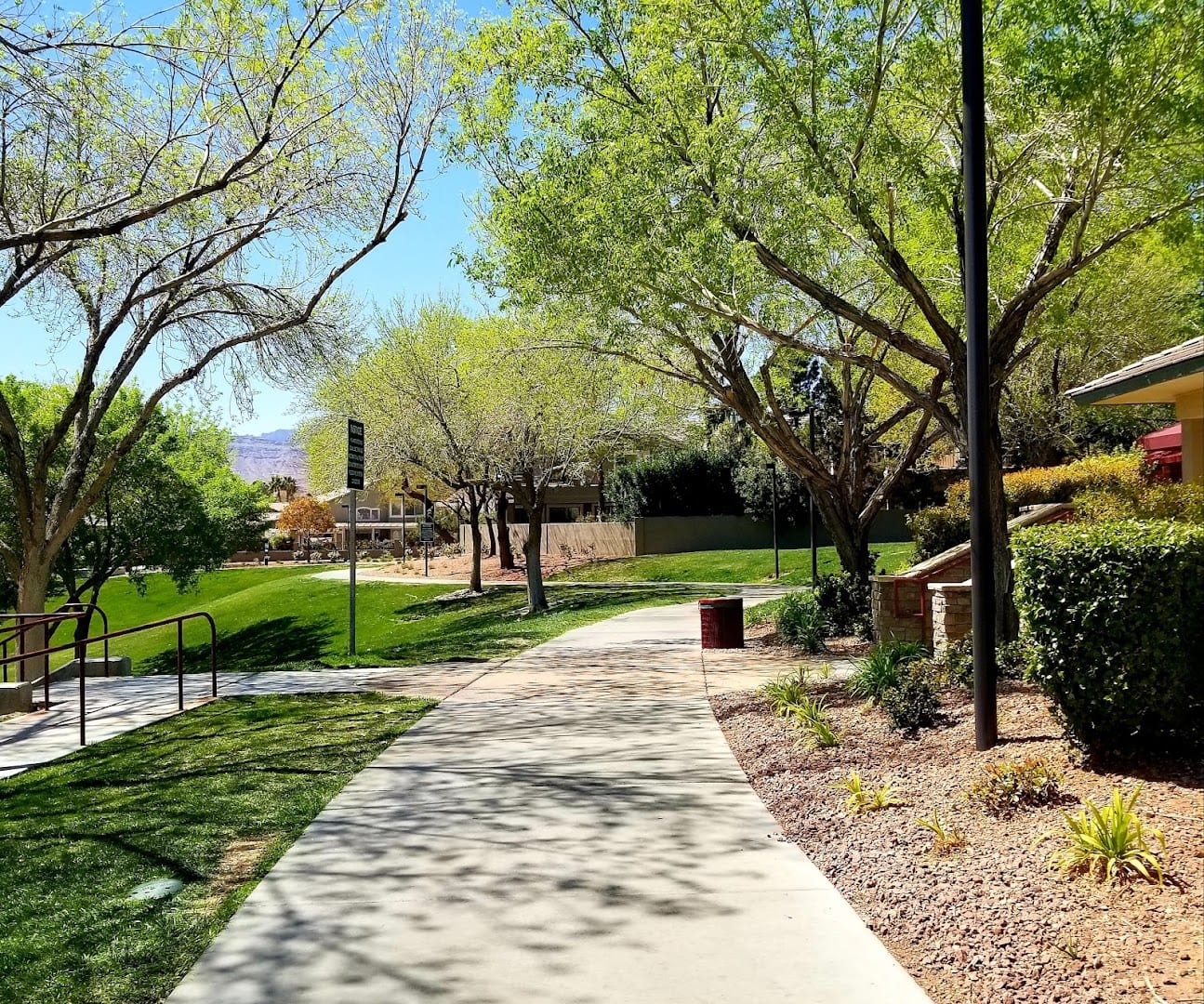 The Willows Park, photo 4