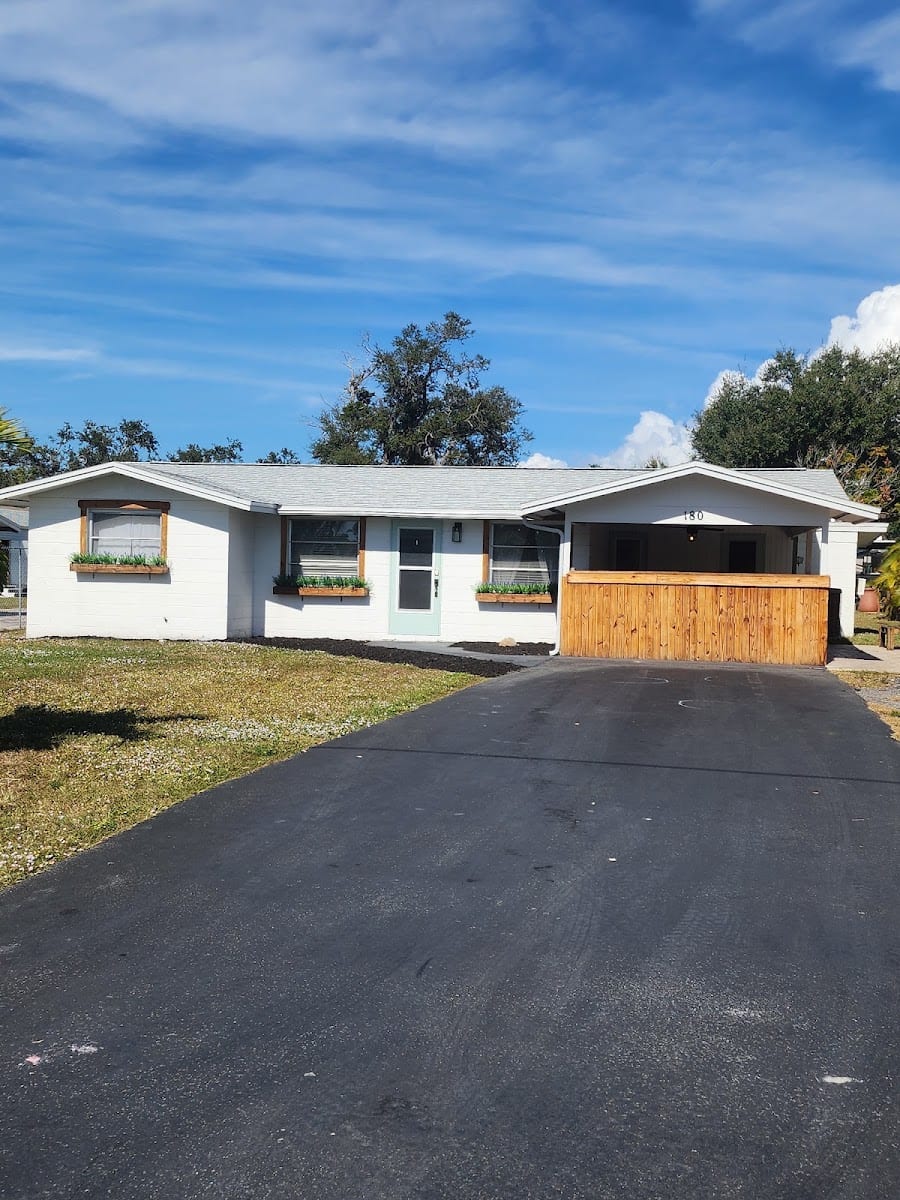 Tammy Cline, PA, Broker Associate - Coldwell Banker Sunstar Realty - Florida Real Estate, photo 3
