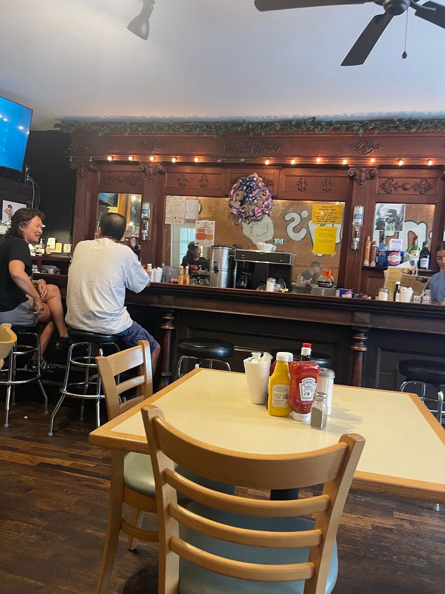 Chick N Elly's, photo 2