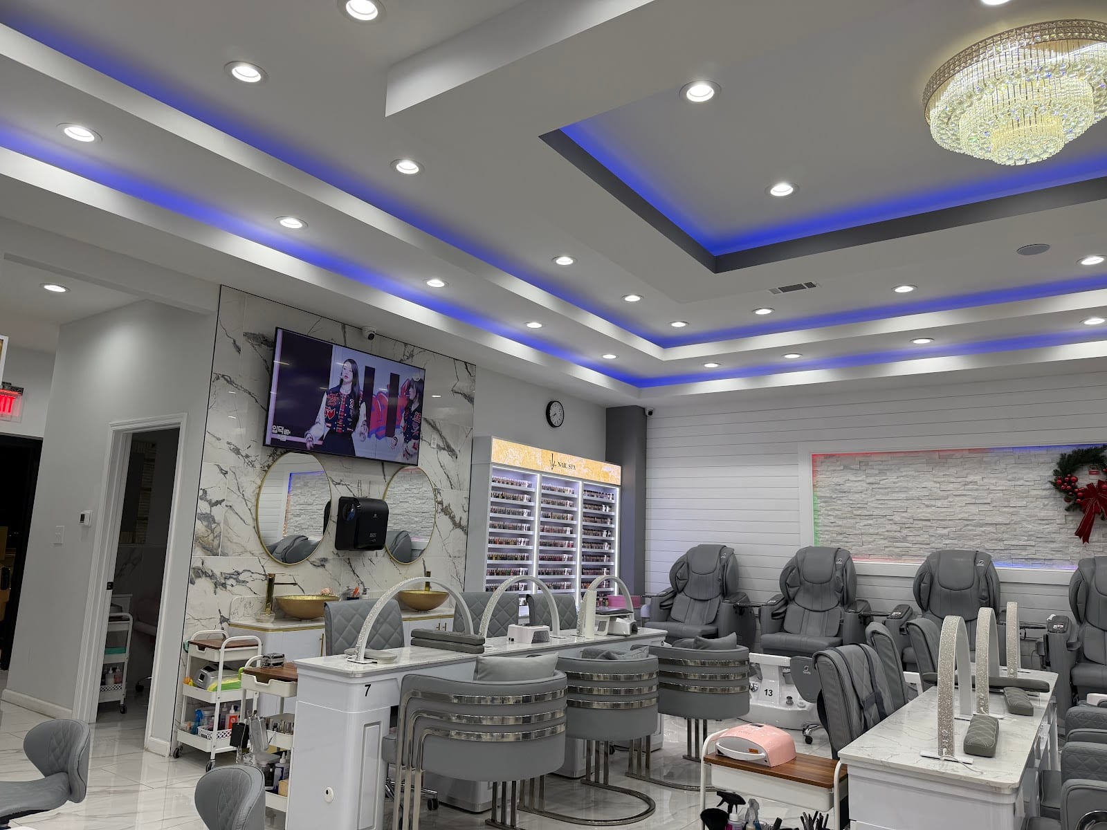LV Nail Spa, photo 4