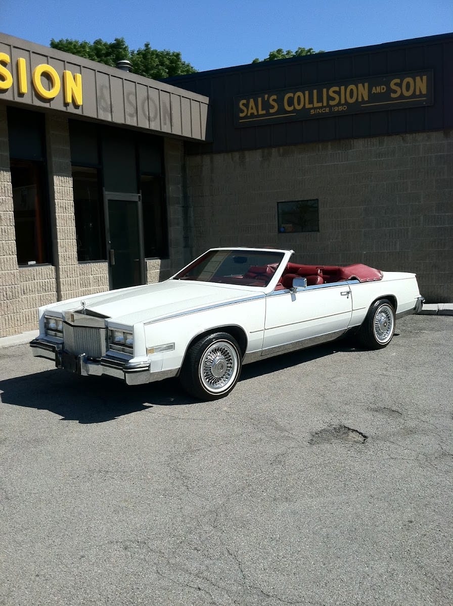 Sal's Collision & Ficos Sals Collision, photo 2