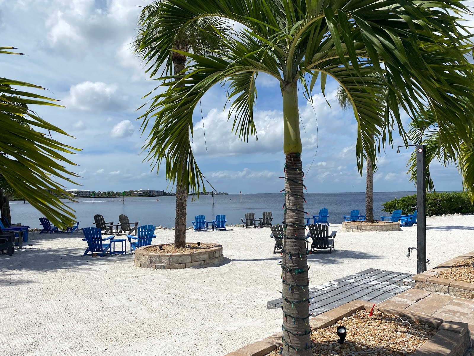 Coldwell Banker Sunstar Realty - Fisherman's Village