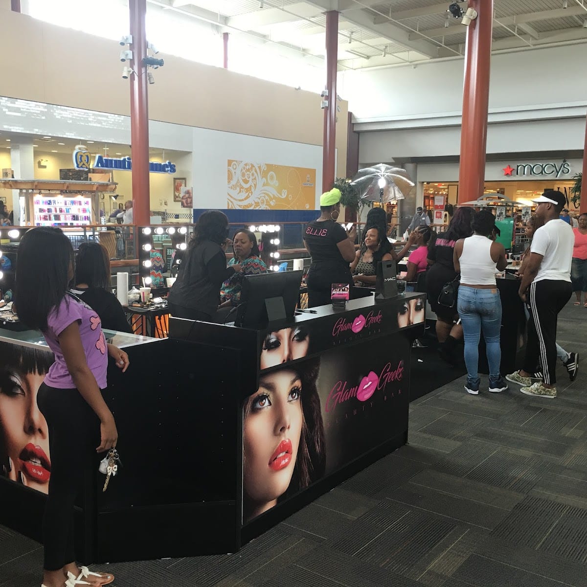 Glam Geeks Beauty Bar