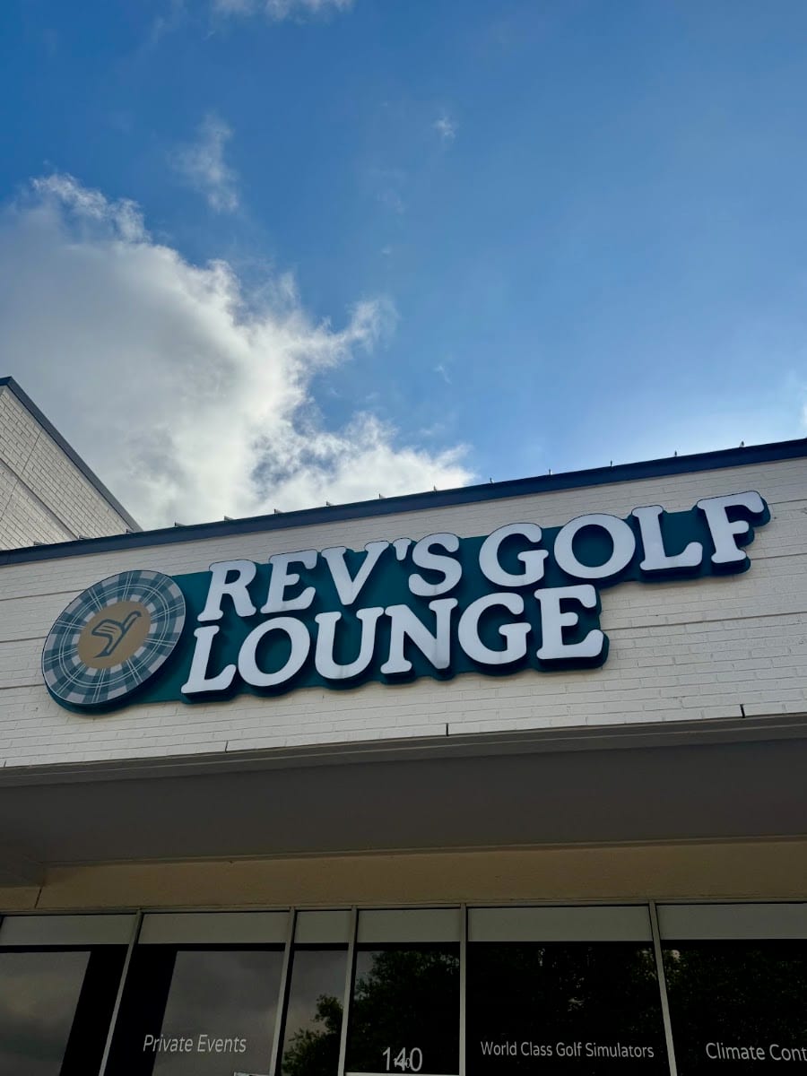 Rev’s Golf Lounge, photo 2