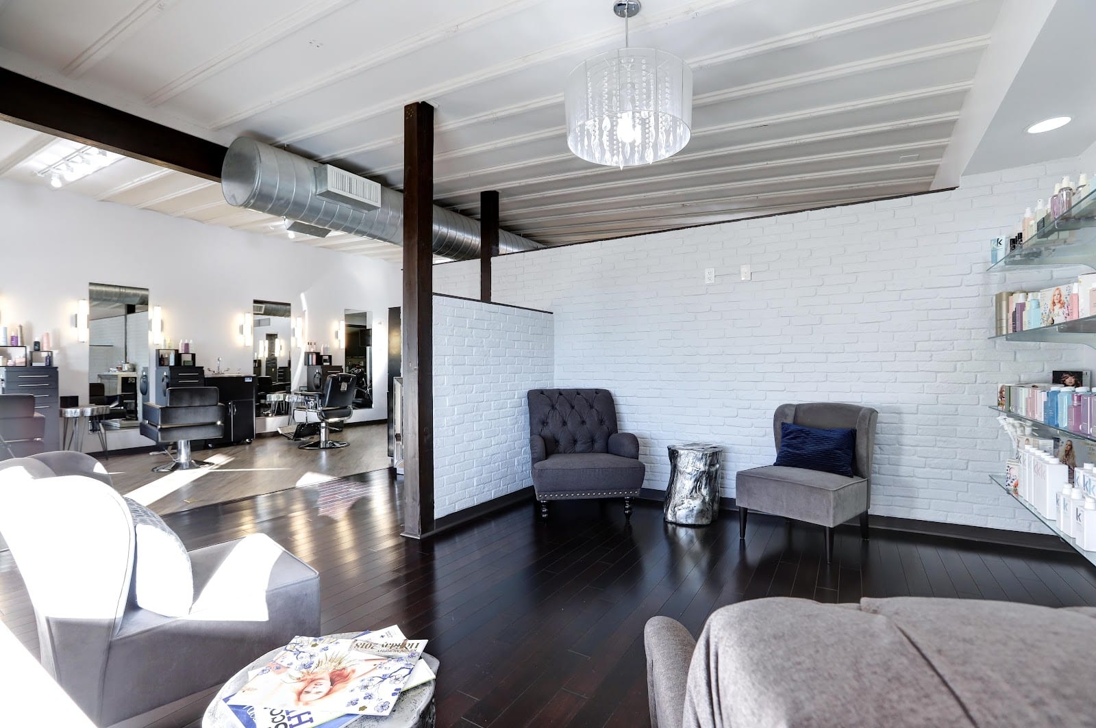 Warfield Hair Bar, photo 4