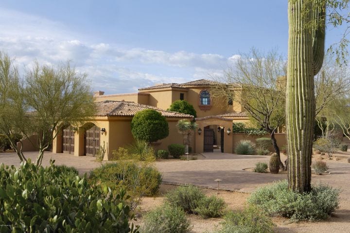 Patricia Garrity Scottsdale Luxury Real Estate Agent, photo 4