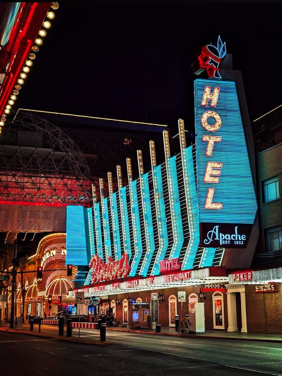 Four Queens Hotel & Casino