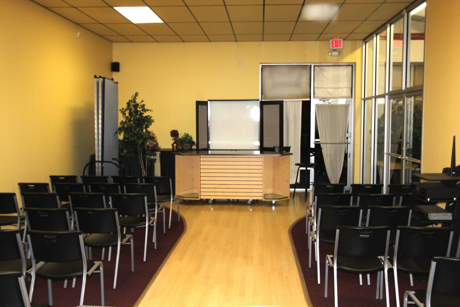 FRISCO MEETING ROOM