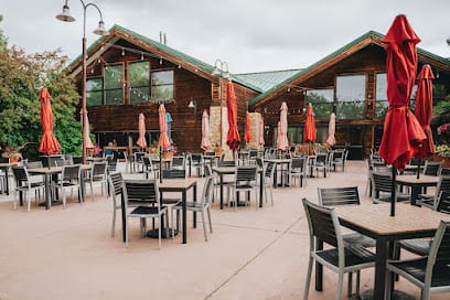 2 Penguins Tap and Grill and Event Space