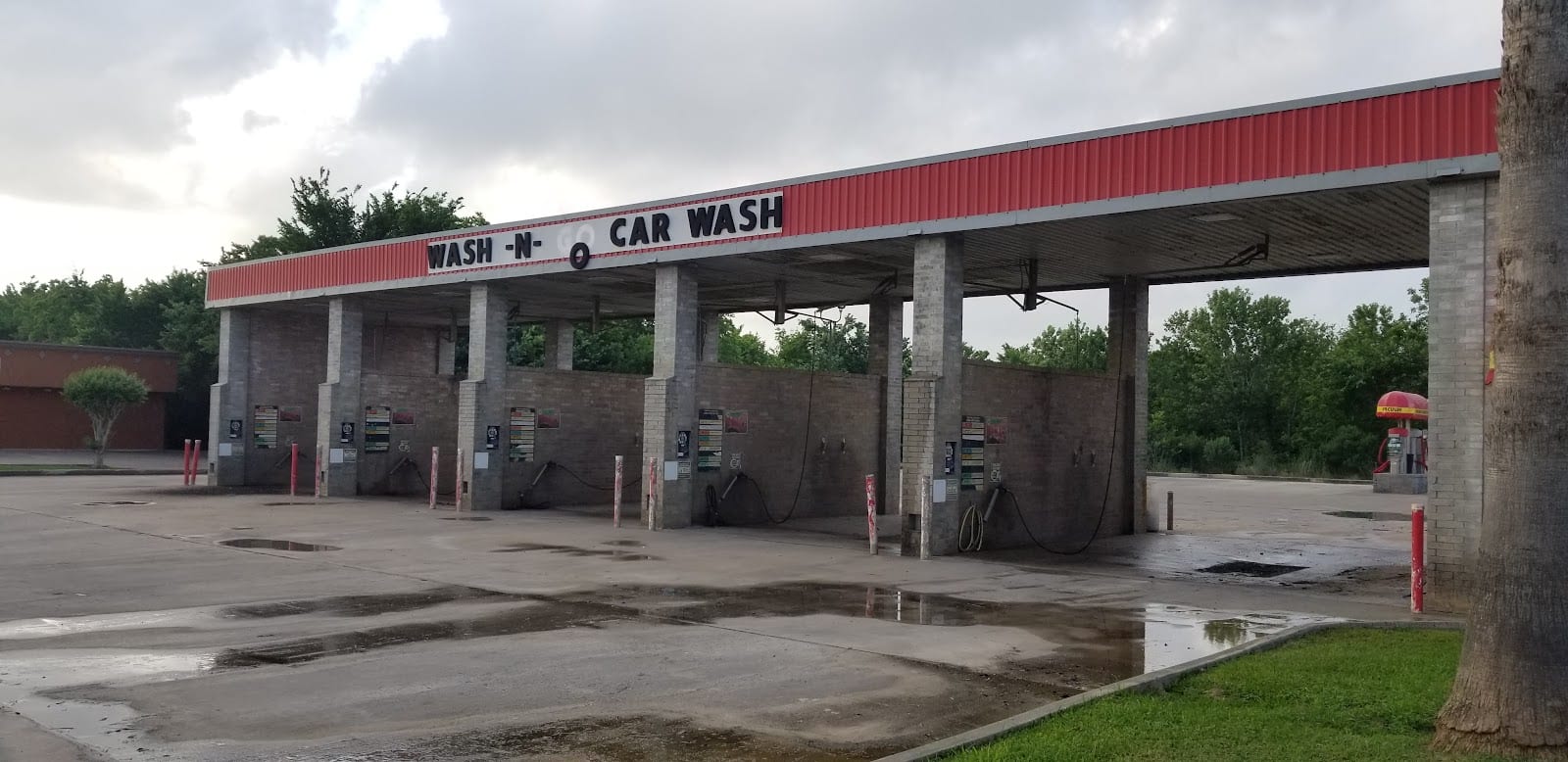 Wash-n-Go Car Wash, photo 2