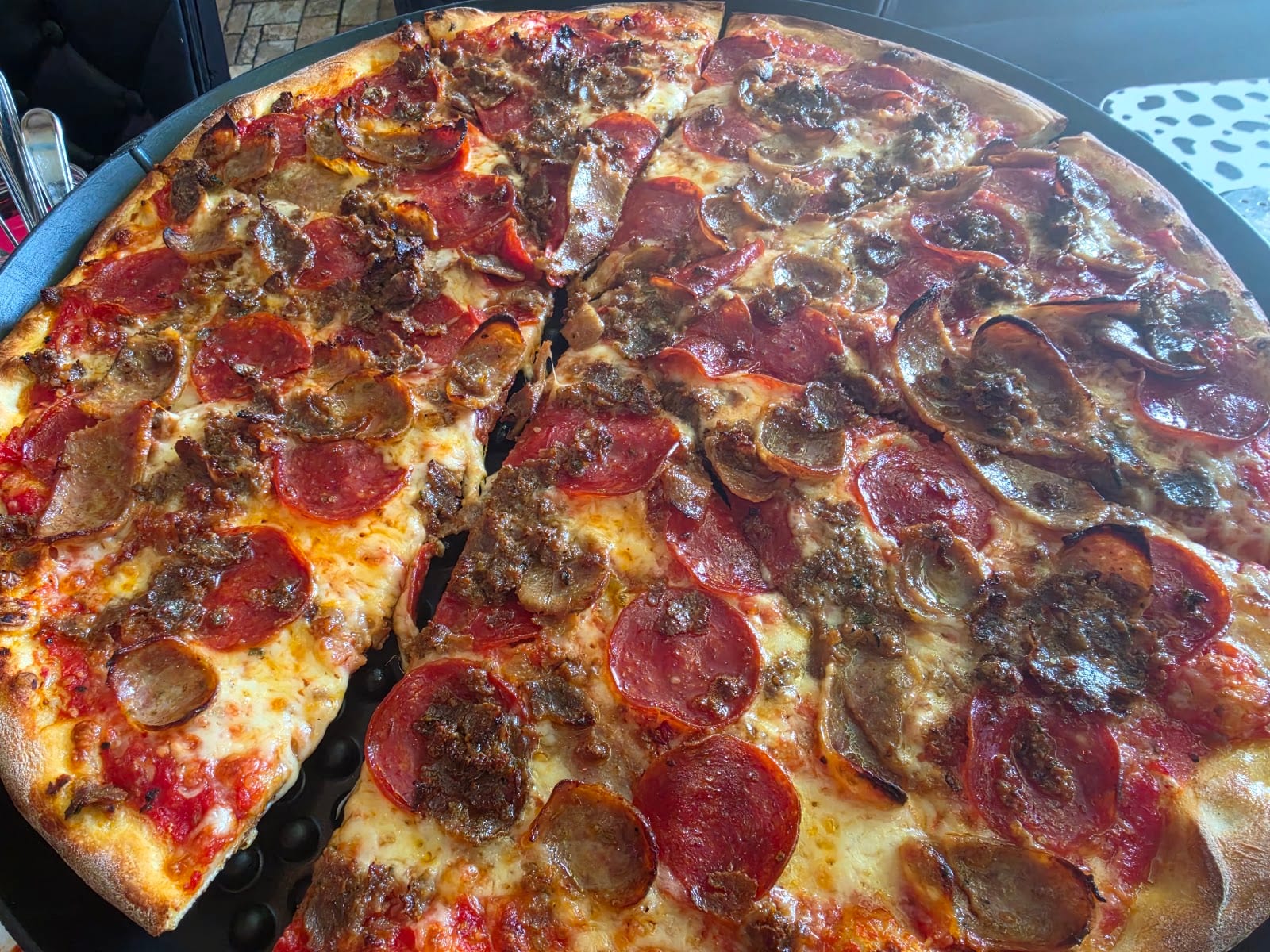 Santina's New York Pizzeria, photo 4