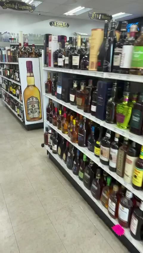 Bottle & Basket, photo 2