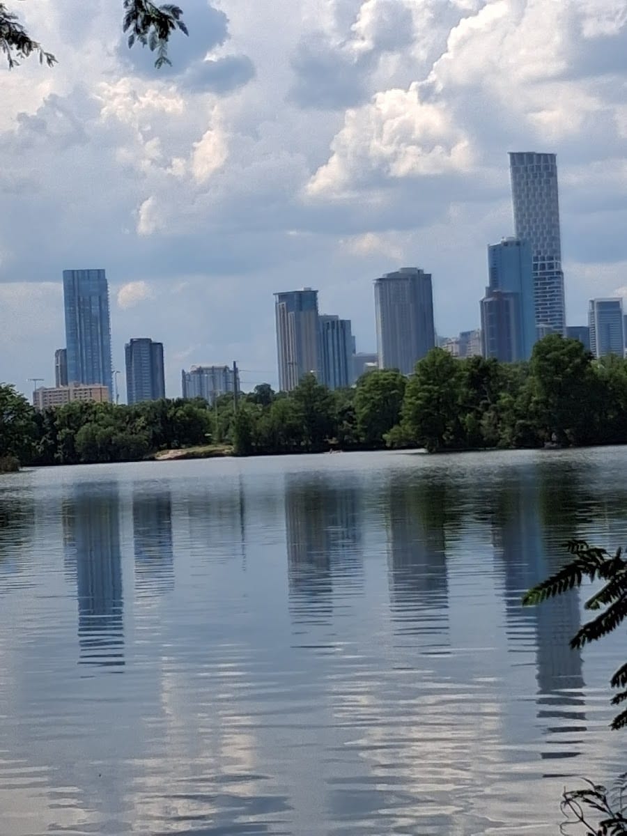 Eagles Nest Park