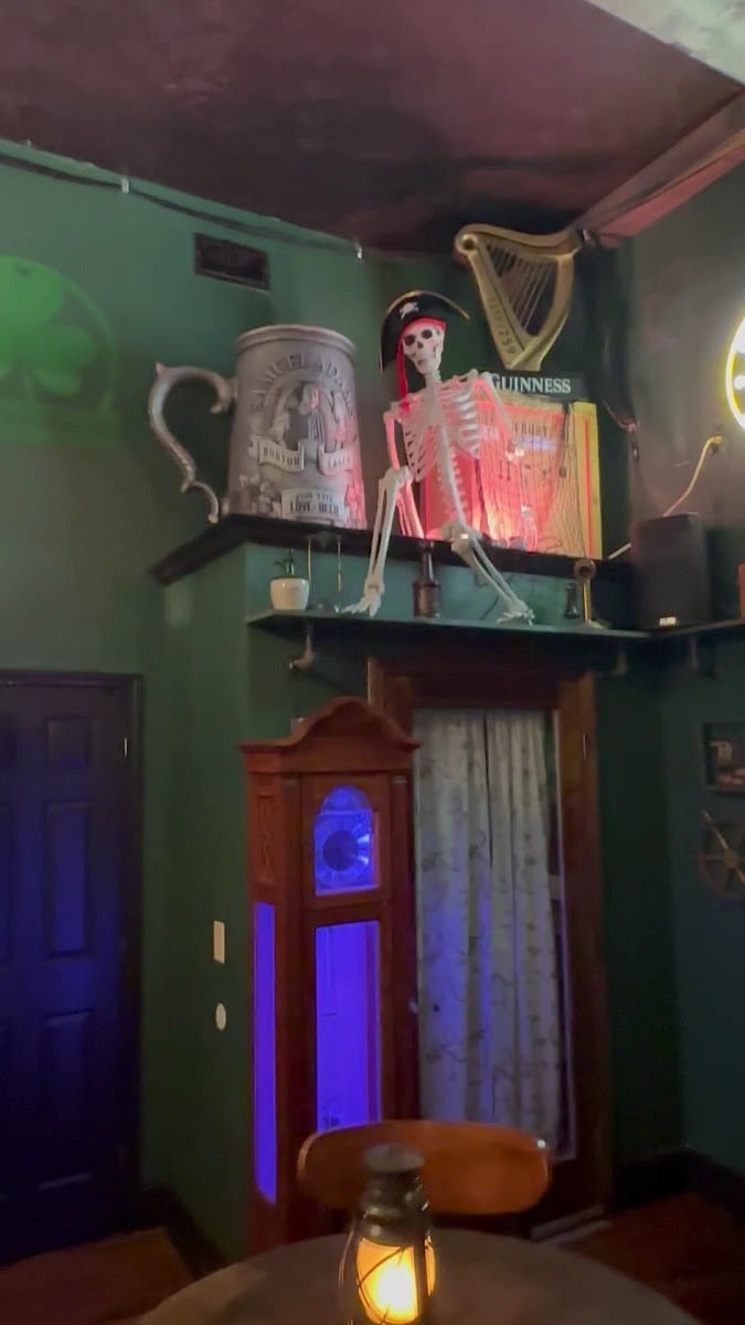 Grace O’Malley’s Irish Tavern, photo 2