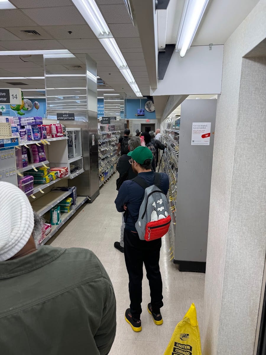Walgreens Pharmacy, photo 4