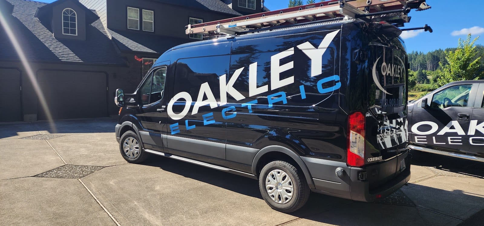 Oakley Electric, photo 2