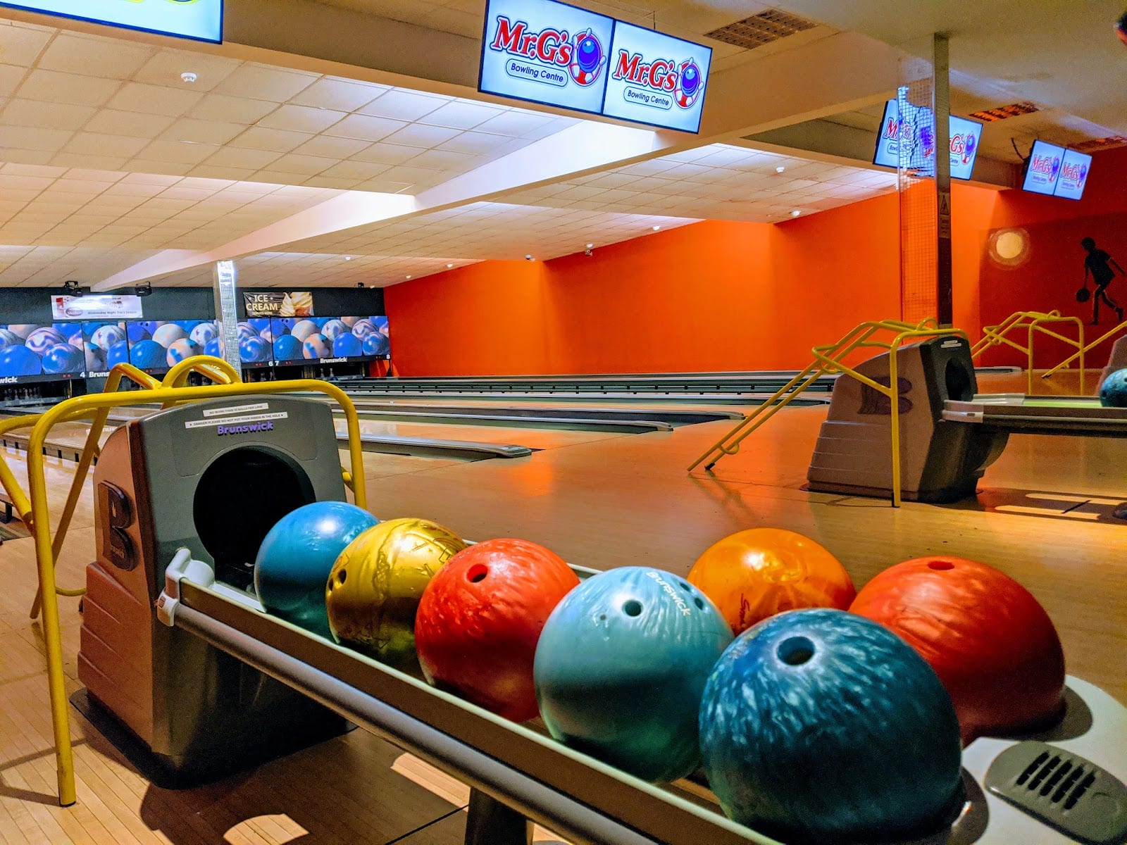 Mr G's Bowling Centre