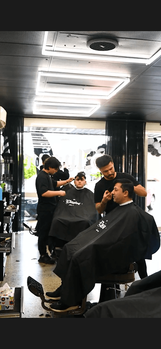 Elusive Barbers, photo 2