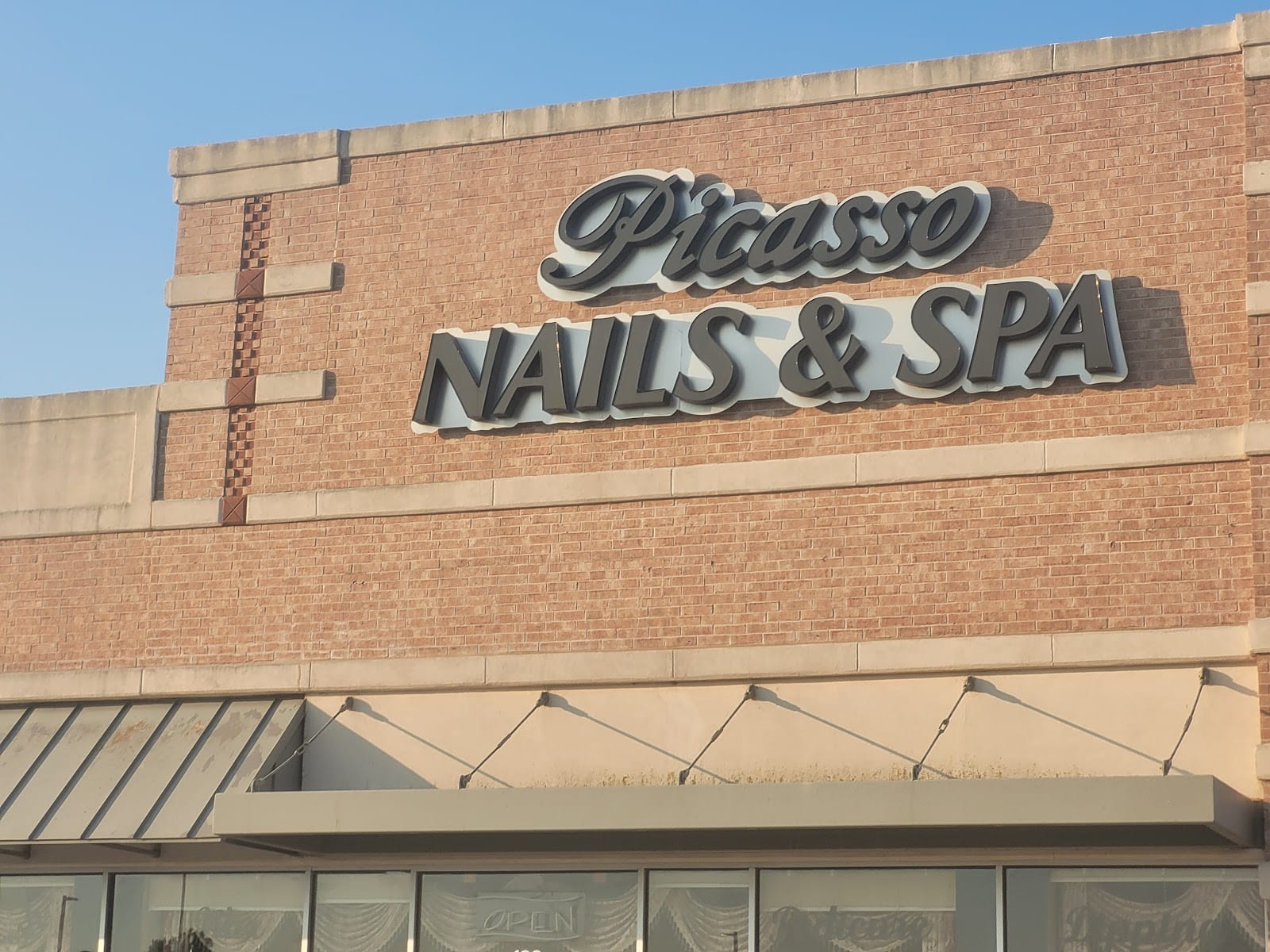 Picasso of Main Nails & Spa