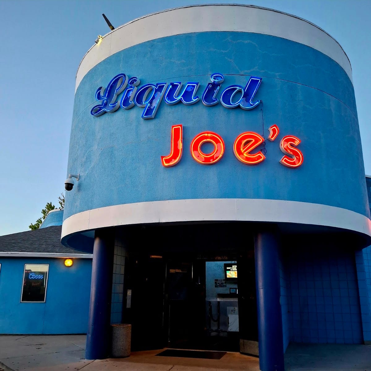 Liquid Joe's, photo 2