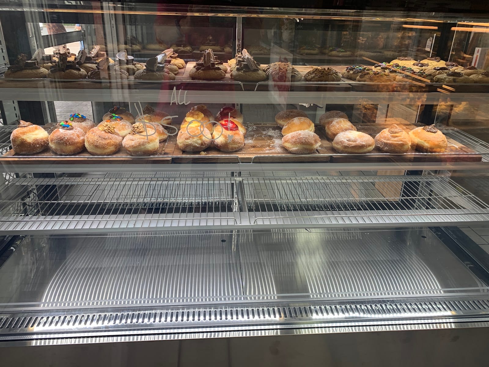 YAW Bakehouse, photo 2