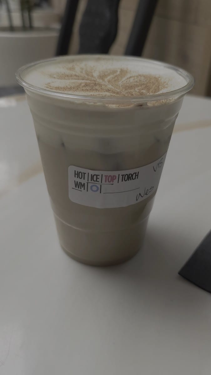 Burnt Umber Coffee ft. Petals & Poison Tea Room, photo 2