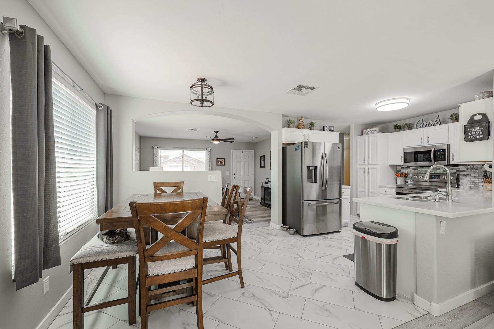 Rebecca Chen, Golden Infinity Real Estate Collection, photo 3