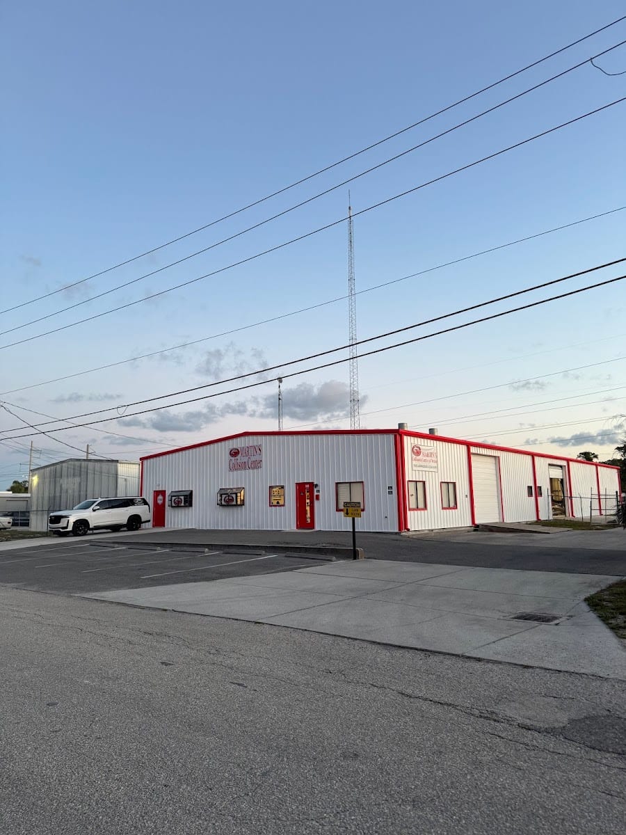 Martin's Collision Center of Venice, photo 2