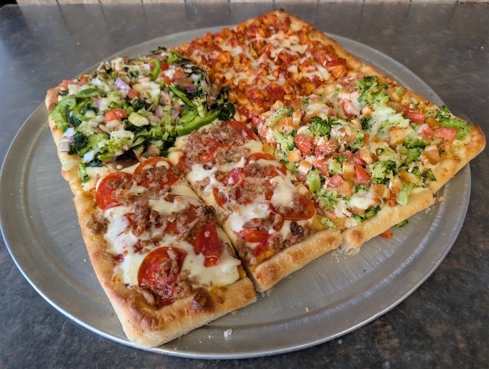 Vincenzo's Pizza, photo 3