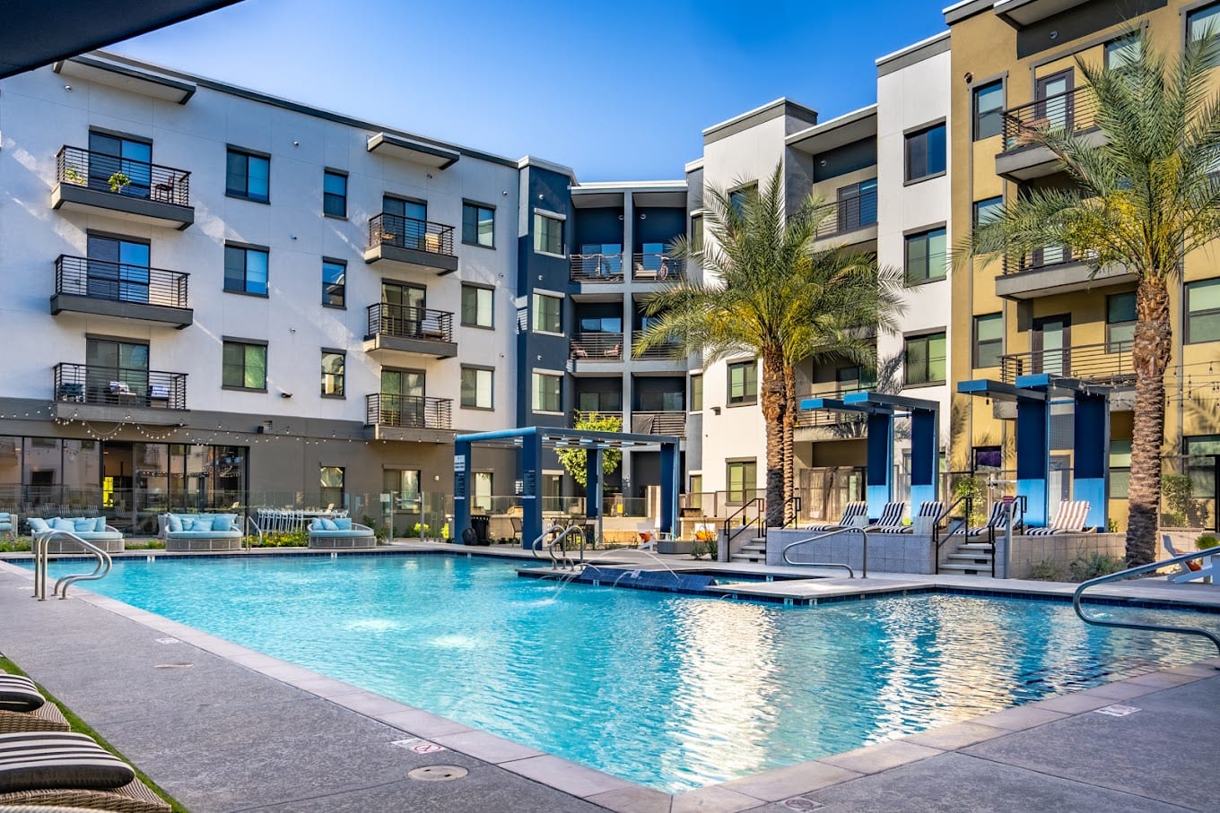 The Aston North Scottsdale Apartments