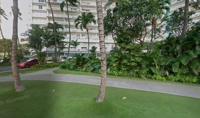 Waikiki Beach Resort