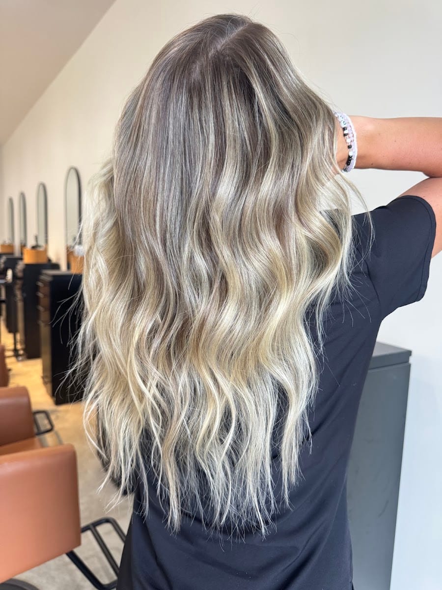 Manes by Kailee, photo 3