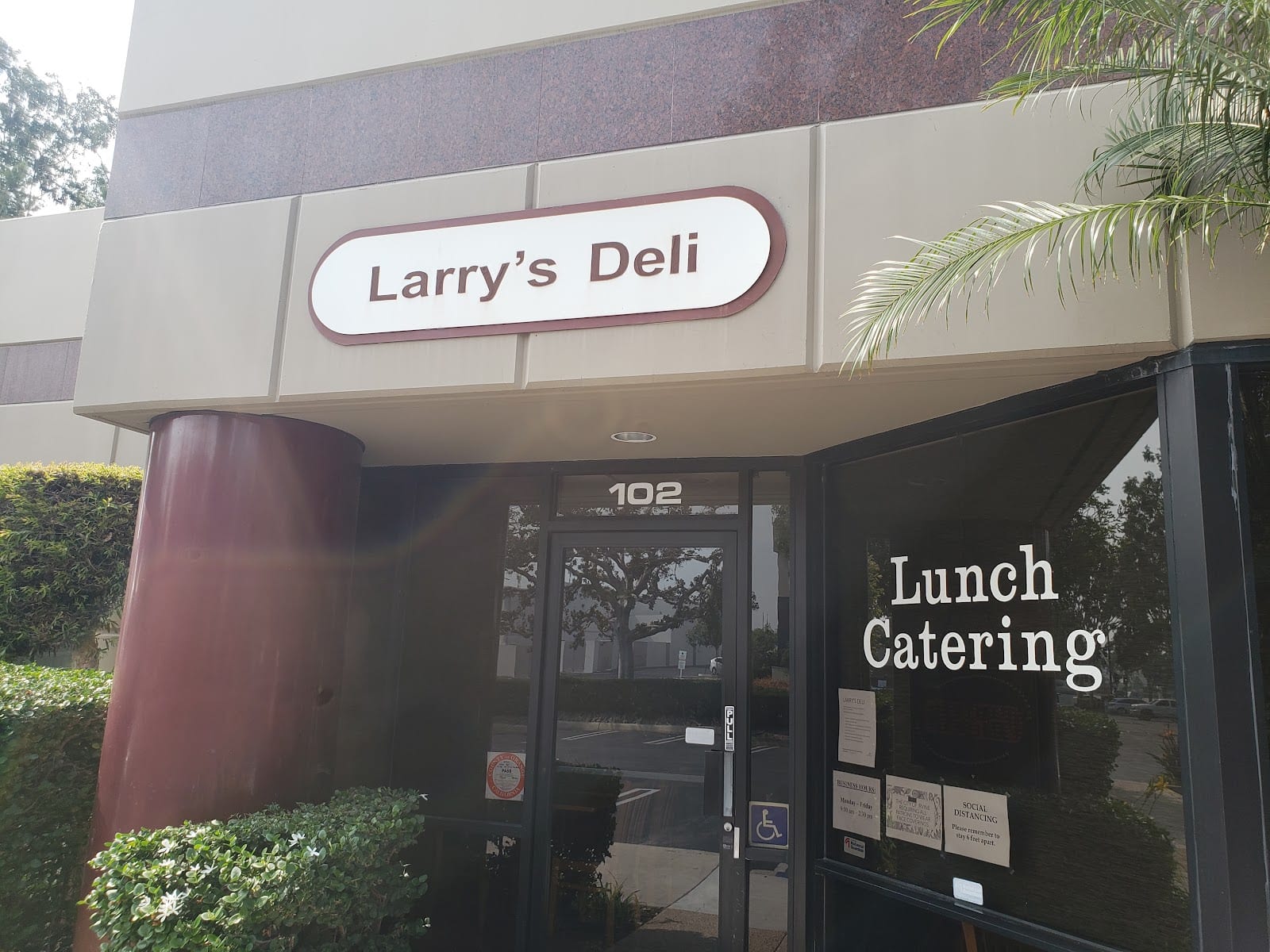 Larry's Deli