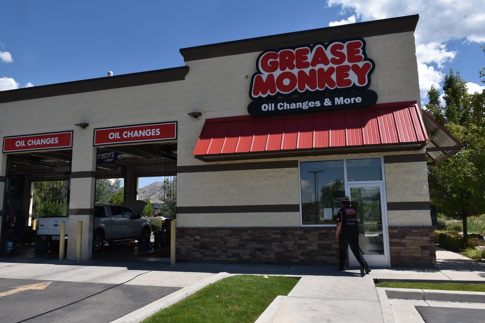 Grease Monkey, photo 2
