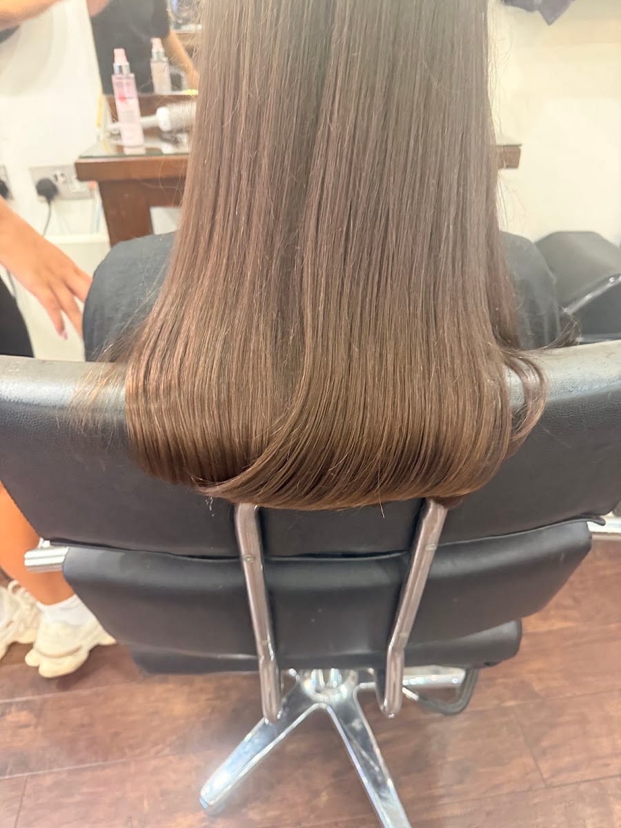 A Cut Above, photo 2