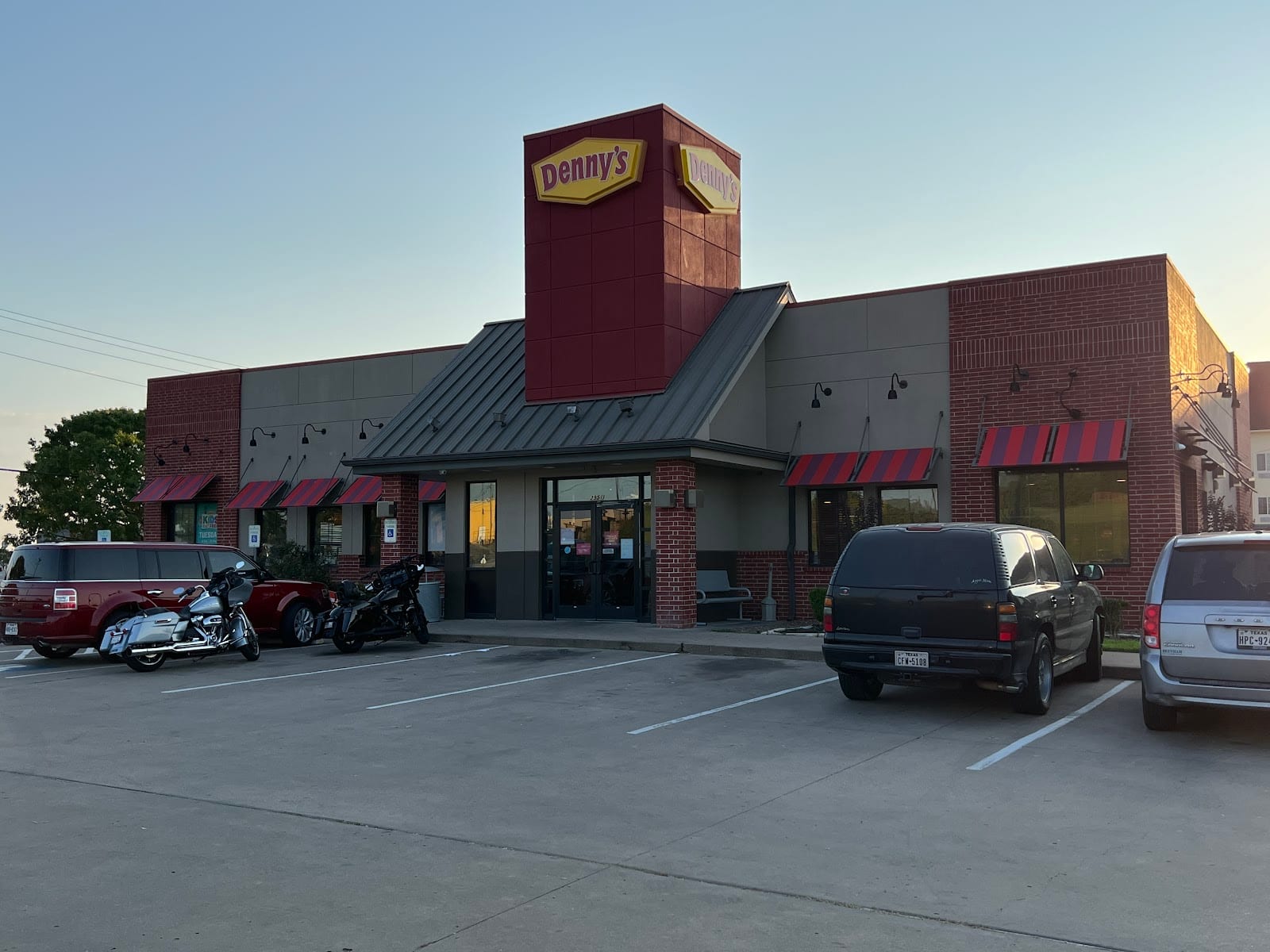 Denny's Restaurant, photo 2