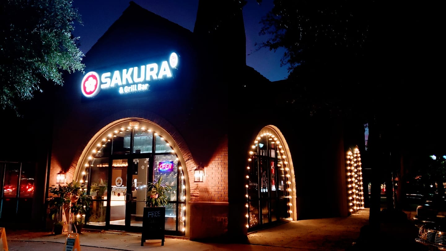 Sakura Sushi & Sake Bar, photo 2
