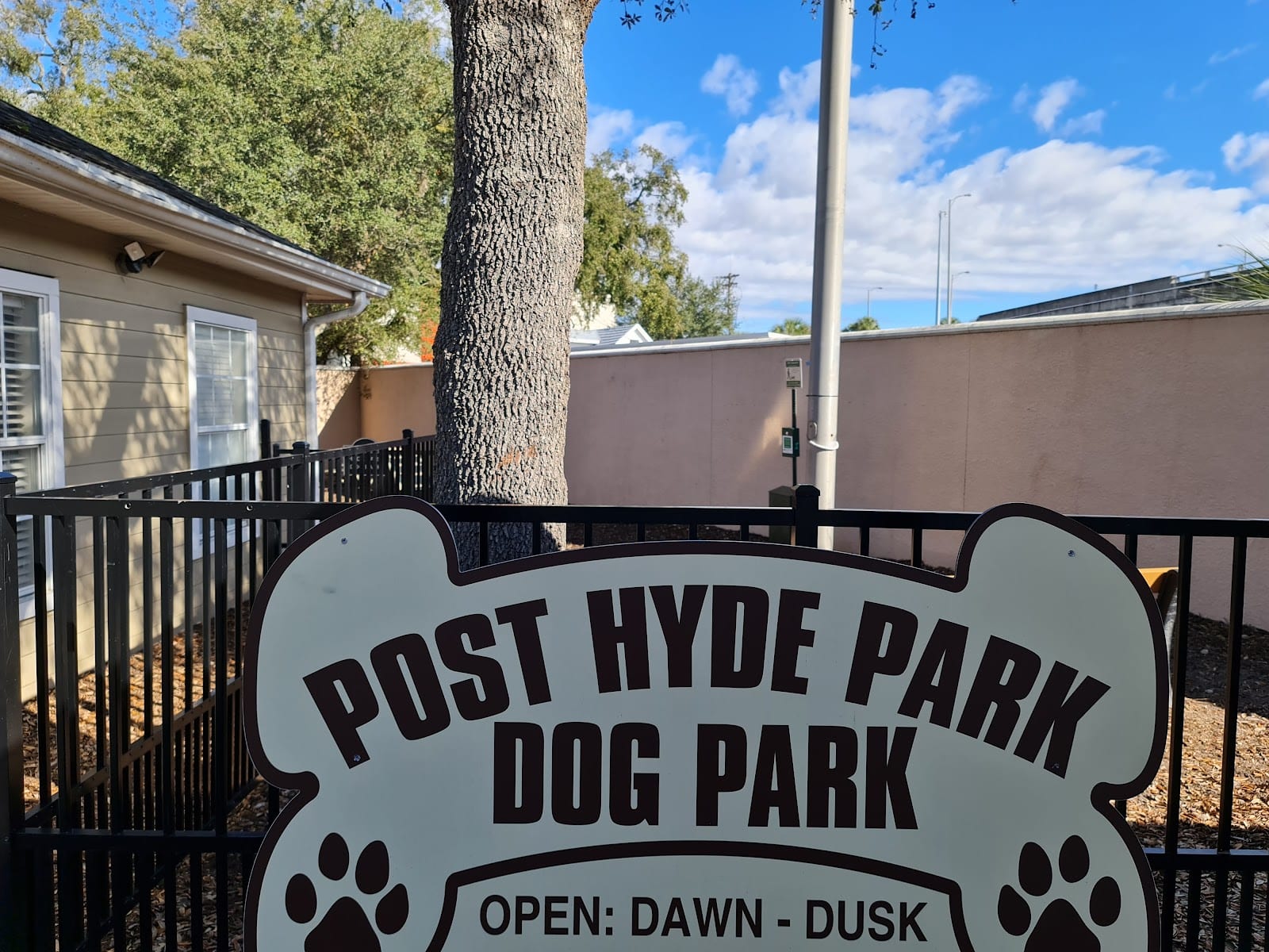 Post Hyde Park Dog Park, photo 3