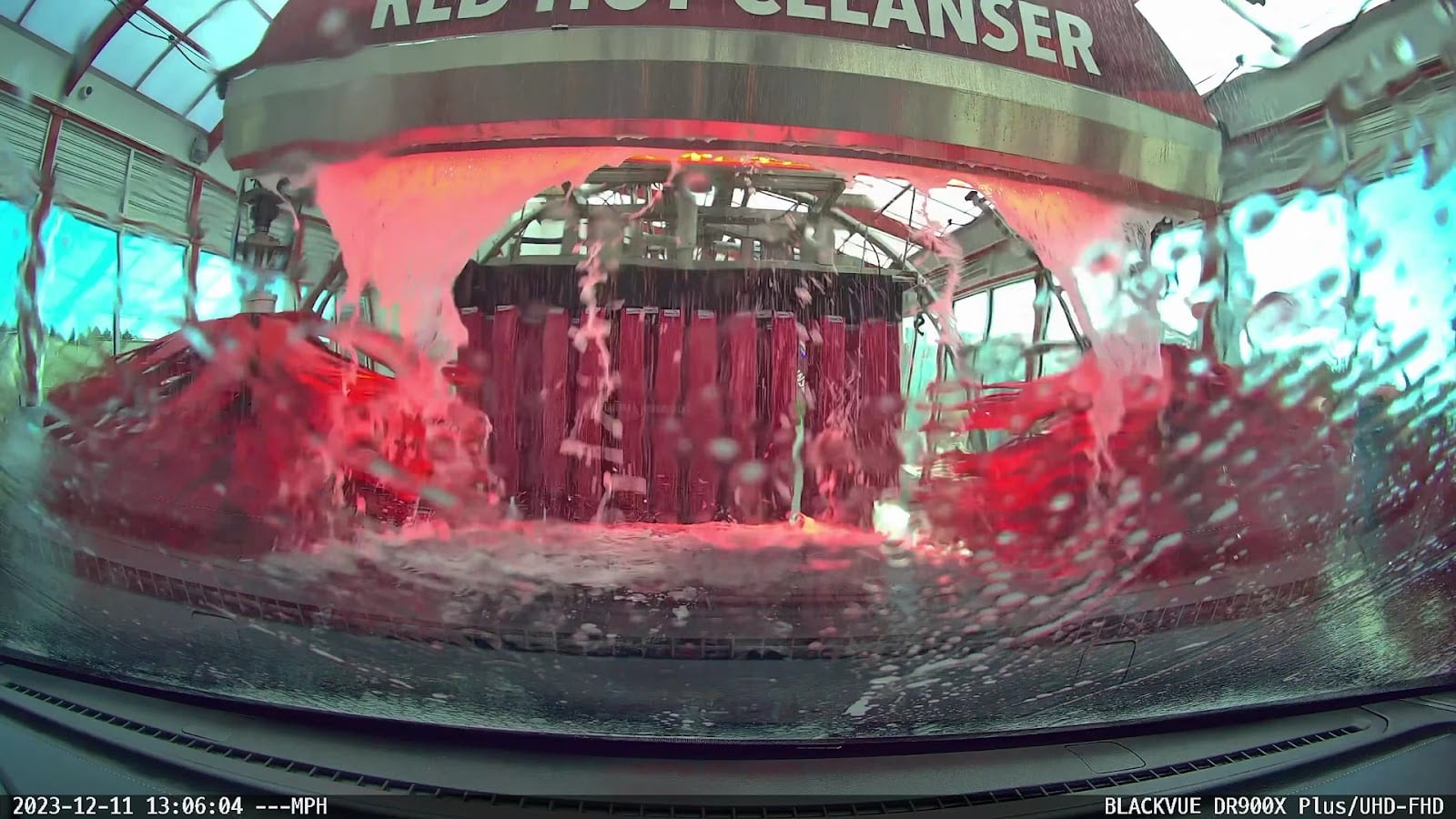Tommy's Express® Car Wash, photo 3