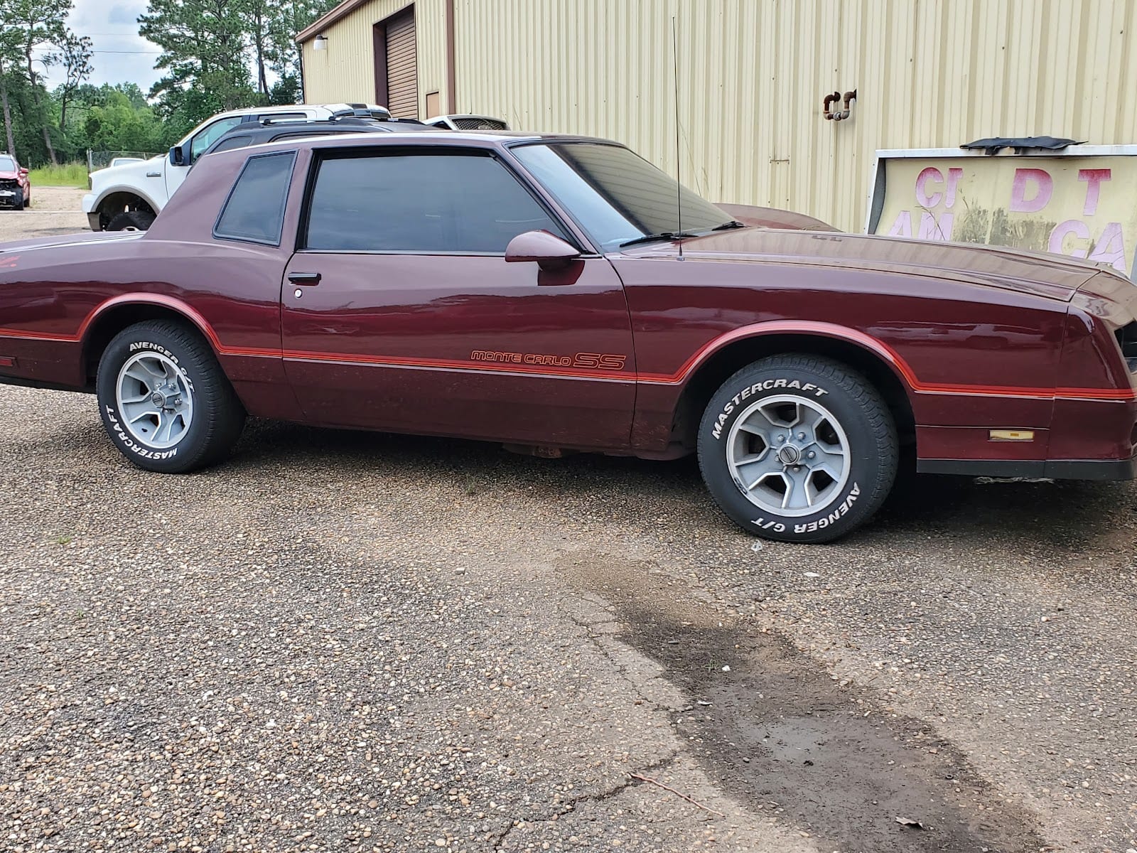 McLain's Auto Painting & Collision, photo 2