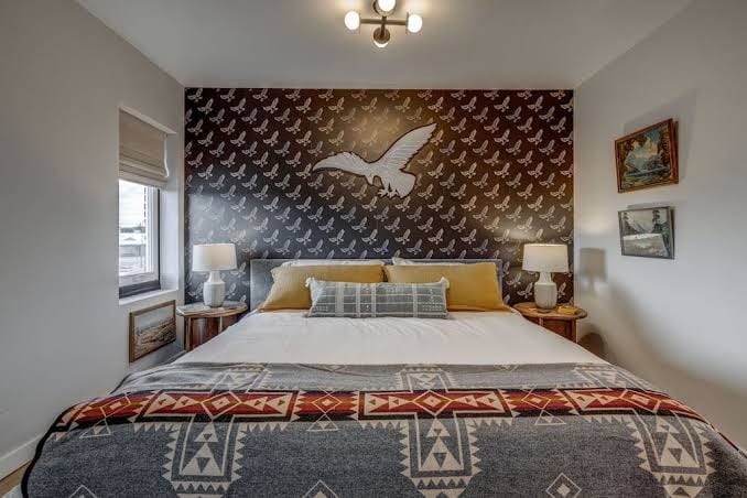 Diamond Suites