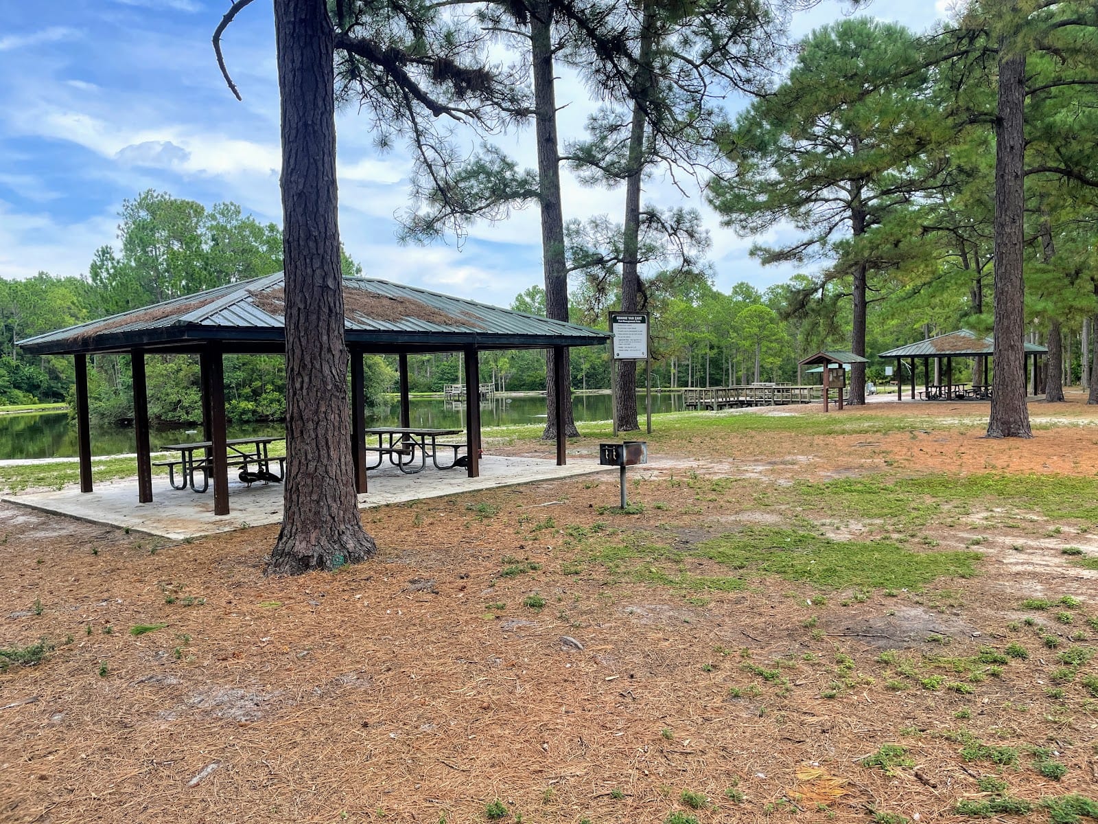 Ronnie Van Zant Memorial Park, photo 3