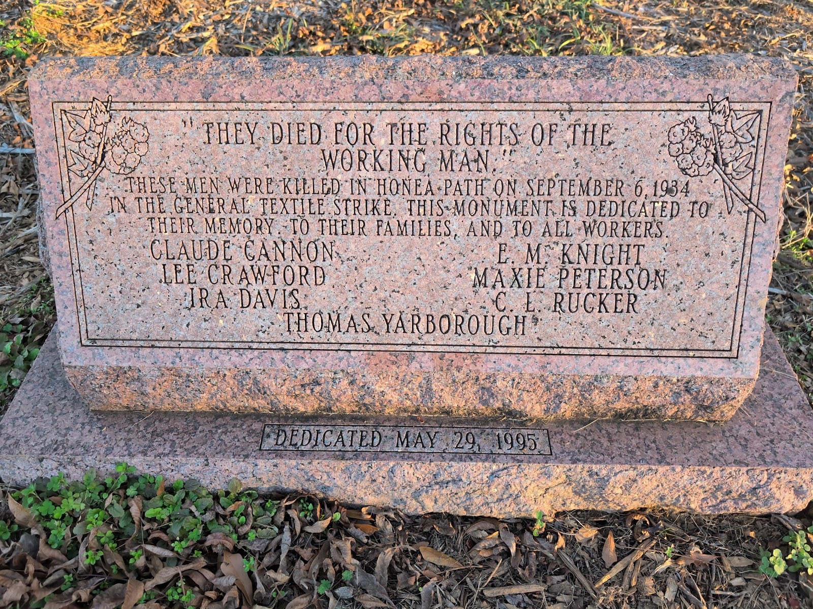 Dogwood Park, photo 2